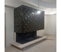 Современный камин с открытой топкой в майоликовой глазури
